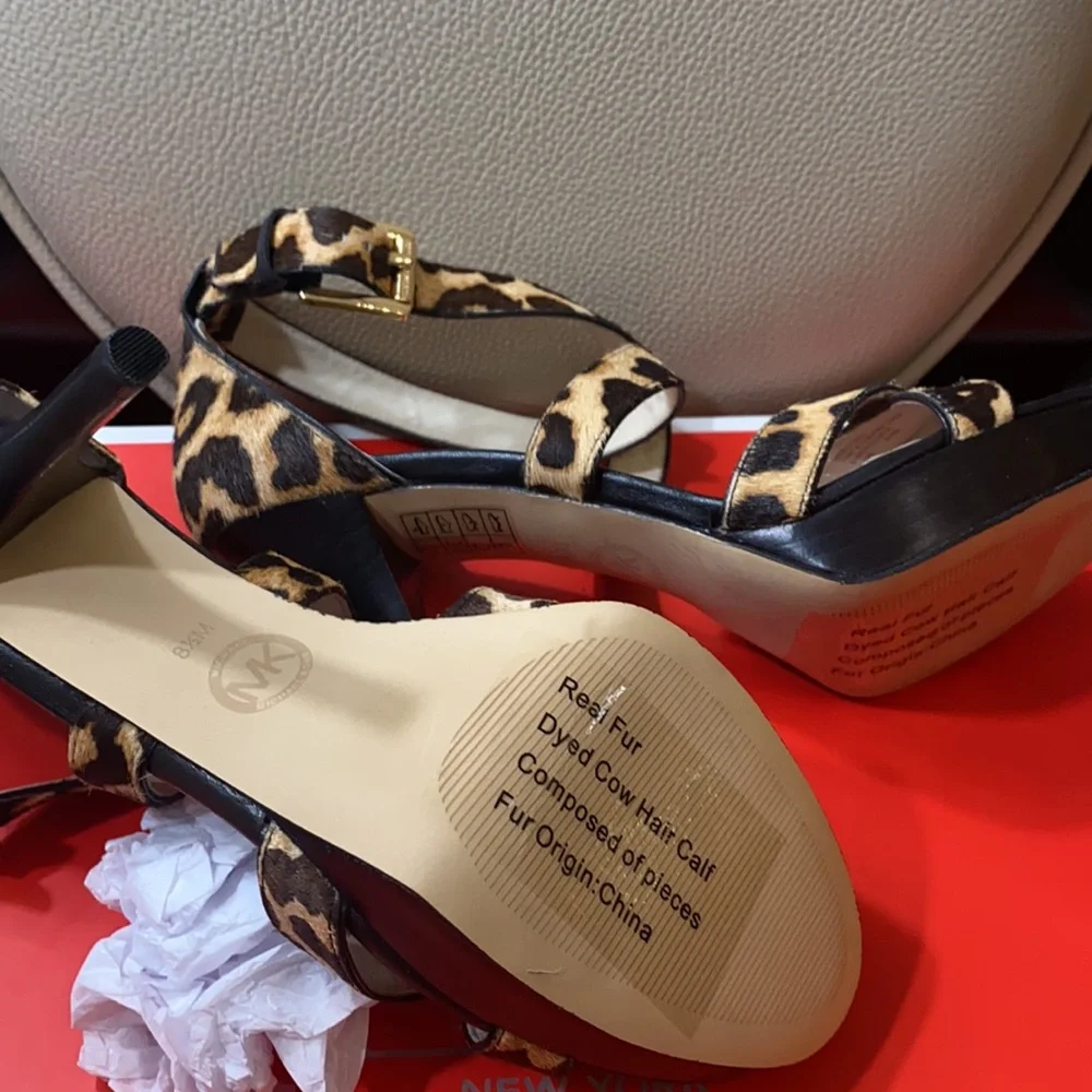 Michael Kors real fur high heel beautiful brand new. - Picture 6 of 11